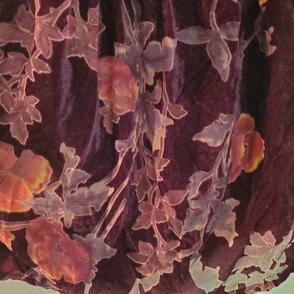 Blouse top velour burnout floral semi-sheer burgundy vine color sz XL - Picture 4 of 5